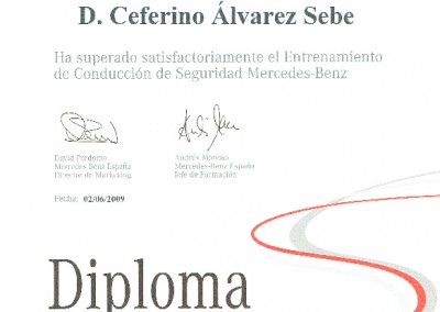 Mercedes-Benz: Conducción de seguridad